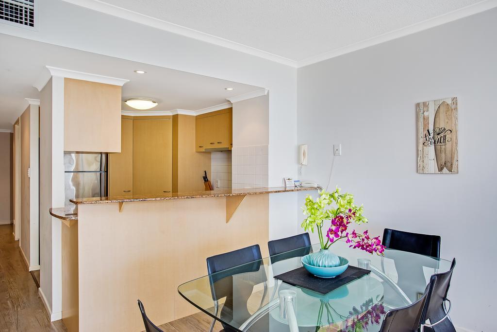 Kirra Beach Apartments Голд-Кост Экстерьер фото